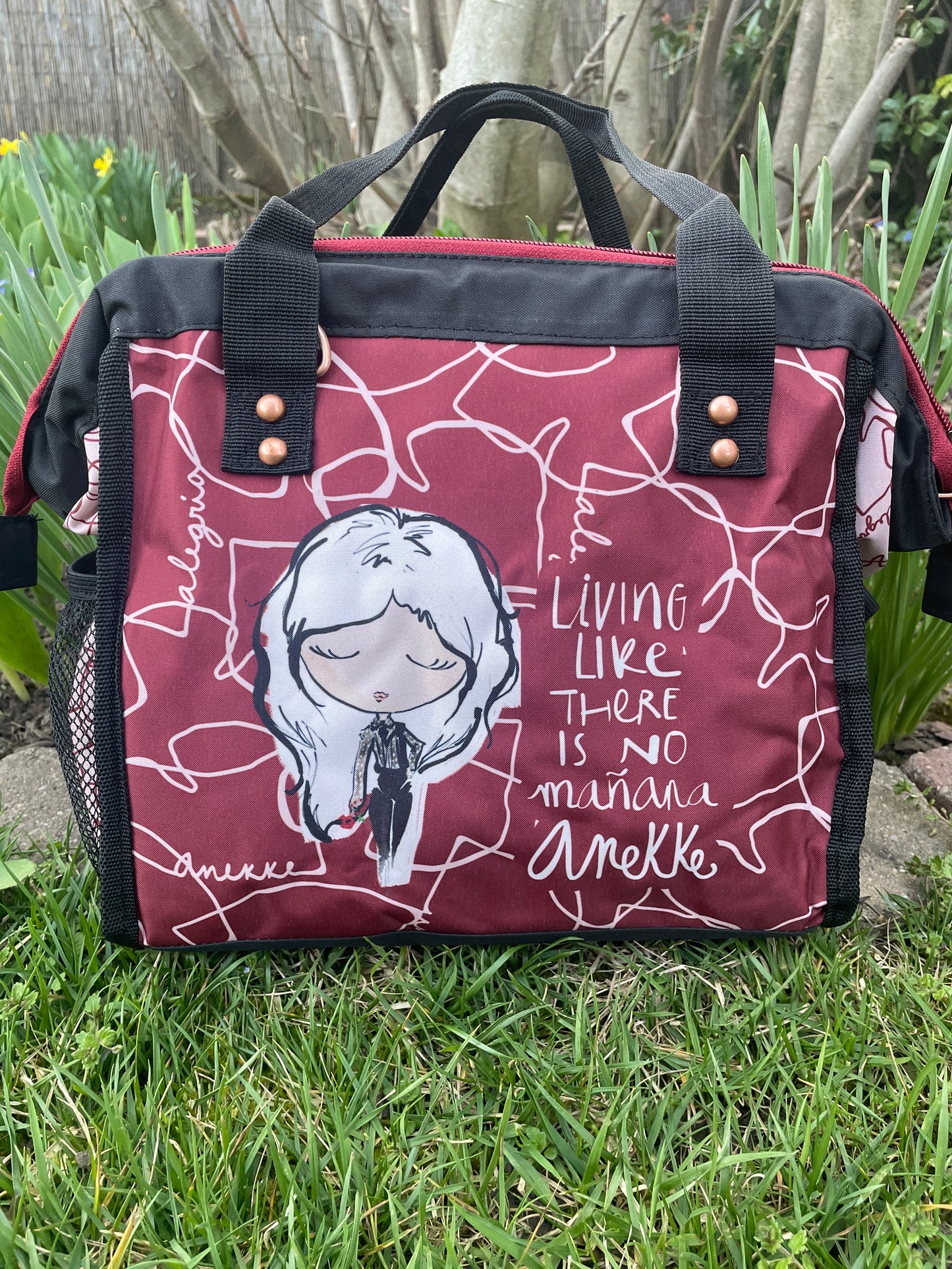 Anekke Alma nagy uzsonnás táska
